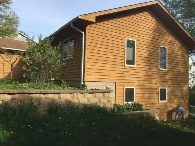 Herreras Painting LLC - House Painting Services in Coralville, IA