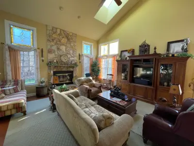 Fred's Lounge Artwork — House Painting Services project by Bill Rodway- Painting And Cabinets Refinish