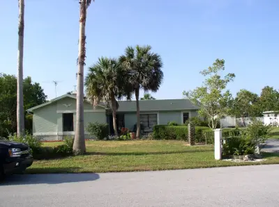 Hernando Roof Cleaning & Custom Coatings - House Painting Services in Spring Hill, FL