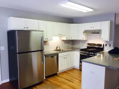 Living Color LLC - House Painting Services in Wethersfield, CT