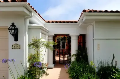 Rainbow Custom Painting of Santa Barbara - Custom Cabinets & Cabinetry in Santa Barbara, CA