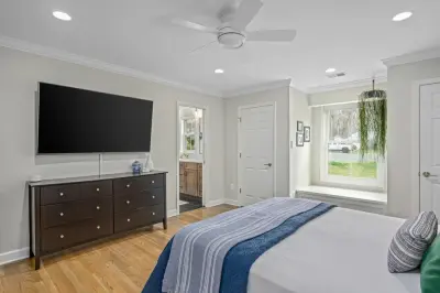 Rendon Remodeling & Design, LLC - Custom Cabinets & Cabinetry in Chantilly, VA