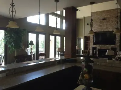 Timber Vista by Hughes Design And Construction, Inc.