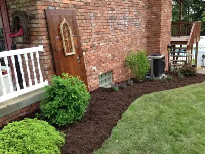 Yensen Landscape & Supply LLC - Tree & Shrub Care in Bellaire, MI