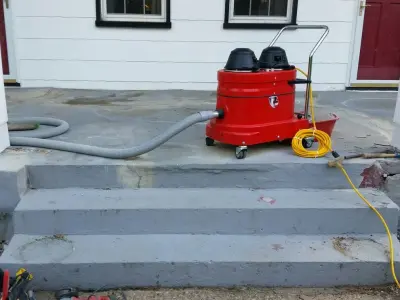 Zeke's Outdoor Services - Commercial Construction Services in Mckeesport, PA