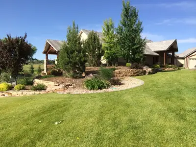 Mountain Valley Landscapes Inc - Tree & Shrub Care in Montrose, CO