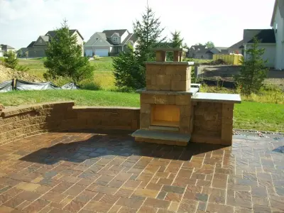Solid Rock Landscaping LLC - Tree & Shrub Care in West Des Moines, IA