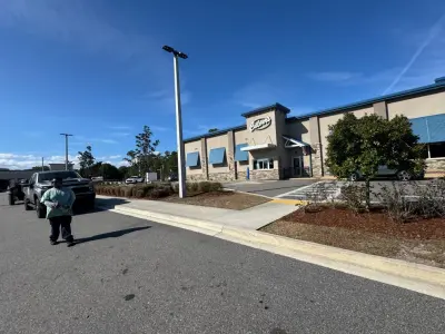 Palomares Landscaping LLC - Tree Planting & Transplanting in Palm Coast, FL