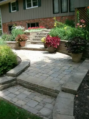 Kelch Turf Farm & Landscaping - Tree & Shrub Care in Edwards, IL