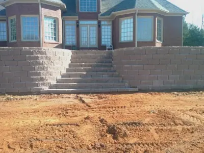 Sportsman Lawn and Landscape - Tree Planting & Transplanting in Tupelo, MS