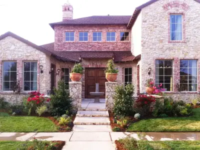 Paradise Lawns - Tree & Shrub Care in Lubbock, TX