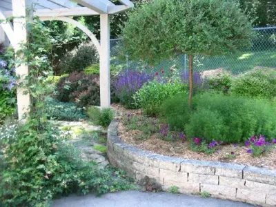 Landscape Gardening LLC - Tree & Shrub Care in Galesville, WI