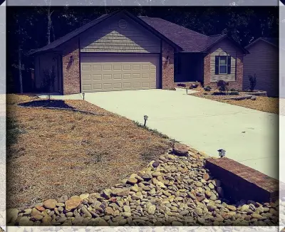 Down to Earth Designs LLC - Tree & Shrub Care in Crossville, TN