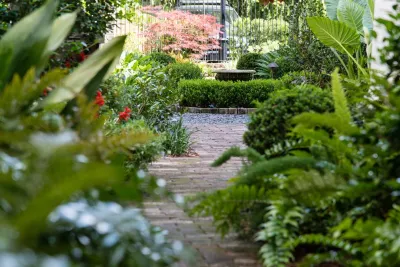 Intimate Reception — Landscape Design project by Carolina Landscape, Inc. in Charleston