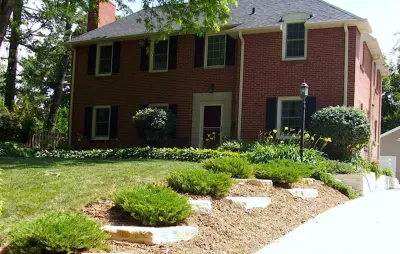 The Grounds Keeper - Tree & Shrub Care in Grimes, IA