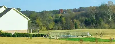 Meese Creative Landscaping and Remodeling - Landscape Construction in Strawberry Plains, TN