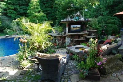 Alfresco Television Bar — Landscape Construction project by Landscapes By Dallas Foster, Inc