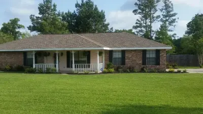 Twisted Vines Lawn & Landscaping - Tree & Shrub Care in Lake Charles, LA