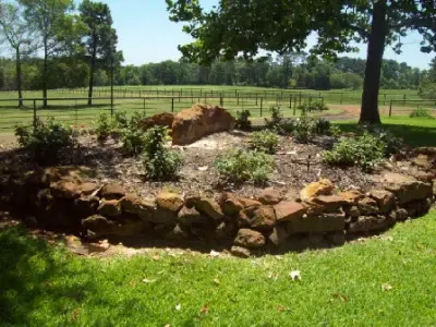 Jacobs Lawn Care & Landscaping - Tree & Shrub Care in Crockett, TX