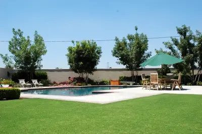 Conventional Formal — Landscape Construction project by Plant Systems Landscape