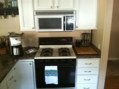 Crossroads Construction - Door Installation & Replacement in Evansville, IN