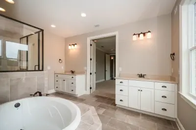 Randy Wise Homes Inc - Custom Cabinets & Cabinetry in Niceville, FL