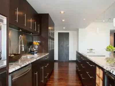 Hendrix Custom Homes - Door Installation & Replacement in Dallas, TX