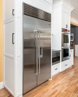 Contemporary Shaker Kitchen - Brookhaven — Home Renovation & Remodeling Services project by Innovative Design Build