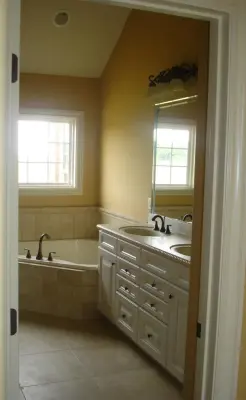 Kuhlman Construction - Roofing & Gutter Services in Evansville, IN