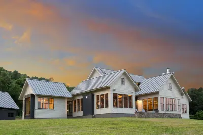 Hayes Construction Corporation - Custom Home Builders in Fort Valley, VA
