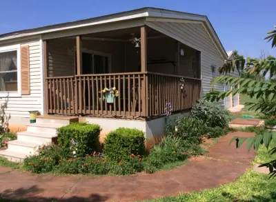 Standard Builders LLC - Deck Building & Repair in Enid, OK