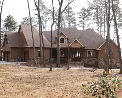 Scott E. Redfearn, Inc. - Custom Home Builders in Mt Pleasant, TX