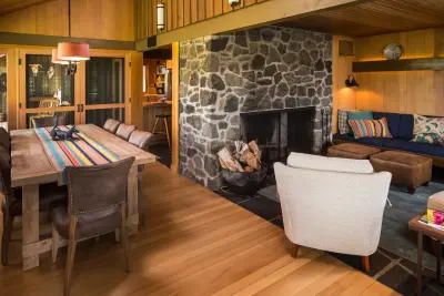 A Lodge in the Forest — Kitchen Remodeling project by Kathleen Donohue, Neil Kelly Co.