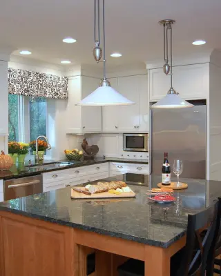 Bayonne Kitchen - Timeless Transitional Design — Kitchen Remodeling project by Laura Vlaming | Arkiteriors