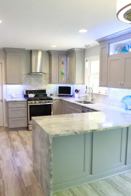 Baypointe Drive Two — Kitchen Remodeling project by Dream Kitchen And Bath