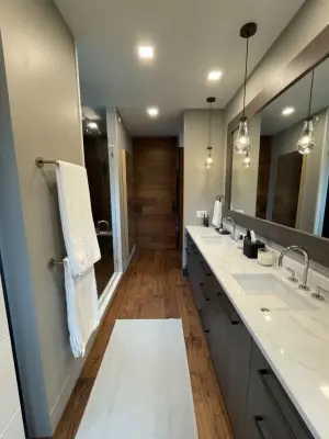 Modern Main Bathroom — Kitchen Remodeling project by Haute Designs