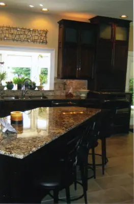 Lisa McCoy, Lowe's Home Improvement - Bathroom Remodeling in Clarksville, IN