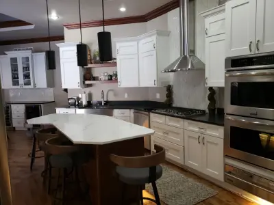 Kitchen and Bath Design Center of Mid-State supply - Kitchen Remodeling in de Pere, WI