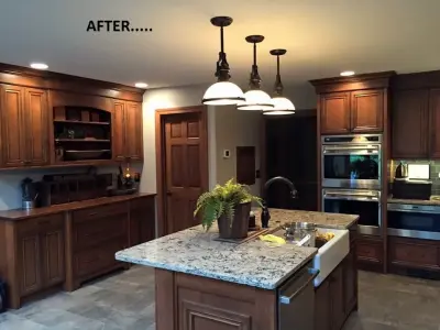 Finishing Touch Custom Woodworks, Inc. - Bathroom Remodeling in Davenport, IA