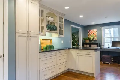 Contemporary Transitional Kitchen in Boxborough — Kitchen Remodeling project by Dawn Willis, Great Spaces Inc.