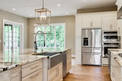 Contemporary Radiant Kitchen — Kitchen Remodeling project by Chris's Custom Cabinets