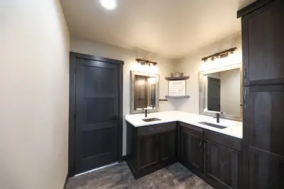 Lindsay Smith - Interior Design & Decorating in Breckenridge, MN