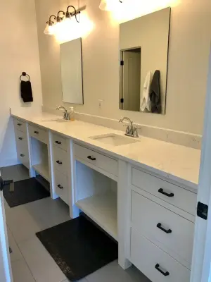 Woodharbor Design Showroom - Kitchen Remodeling in Mason City, IA