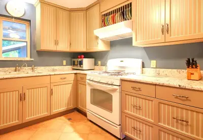 Oklahoma City's Pristine Craftsman — Kitchen Remodeling project by Counter-Tops By Tom, Inc.