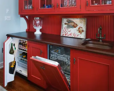 Coastal Cottage Kitchen, North Beach — Kitchen Remodeling project by Francie Milano Kitchens Inc.