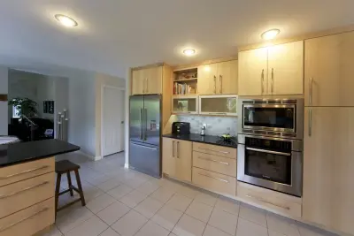 Modern Bella Maple Kitchen — Kitchen Remodeling project by Chris Van Genechten - Kitchen & Bath Design