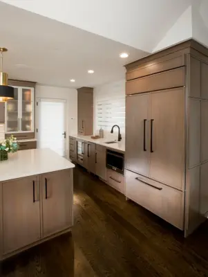 Chic Discovery — Kitchen Remodeling project by Kitchens Wow, Inc.