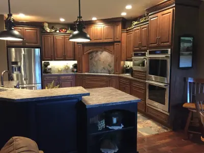 Amanda Frasier - Countertop Installation Services in Hastings, NE