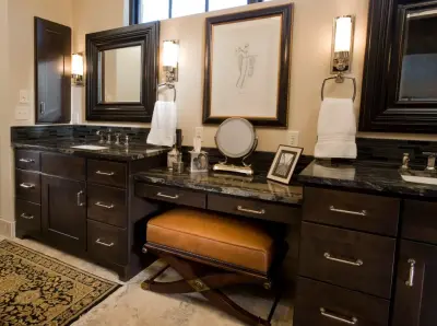 Master Bath Crystal Choice Award Recipient — Kitchen Remodeling project by Kitchens Wow, Inc.