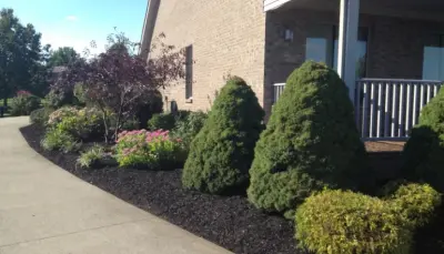 Cutting Edge Lawn Maintenance LLC. - Landscape Construction in Richmond, KY